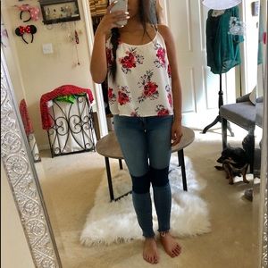 Spaghetti strap floral top Forever 21